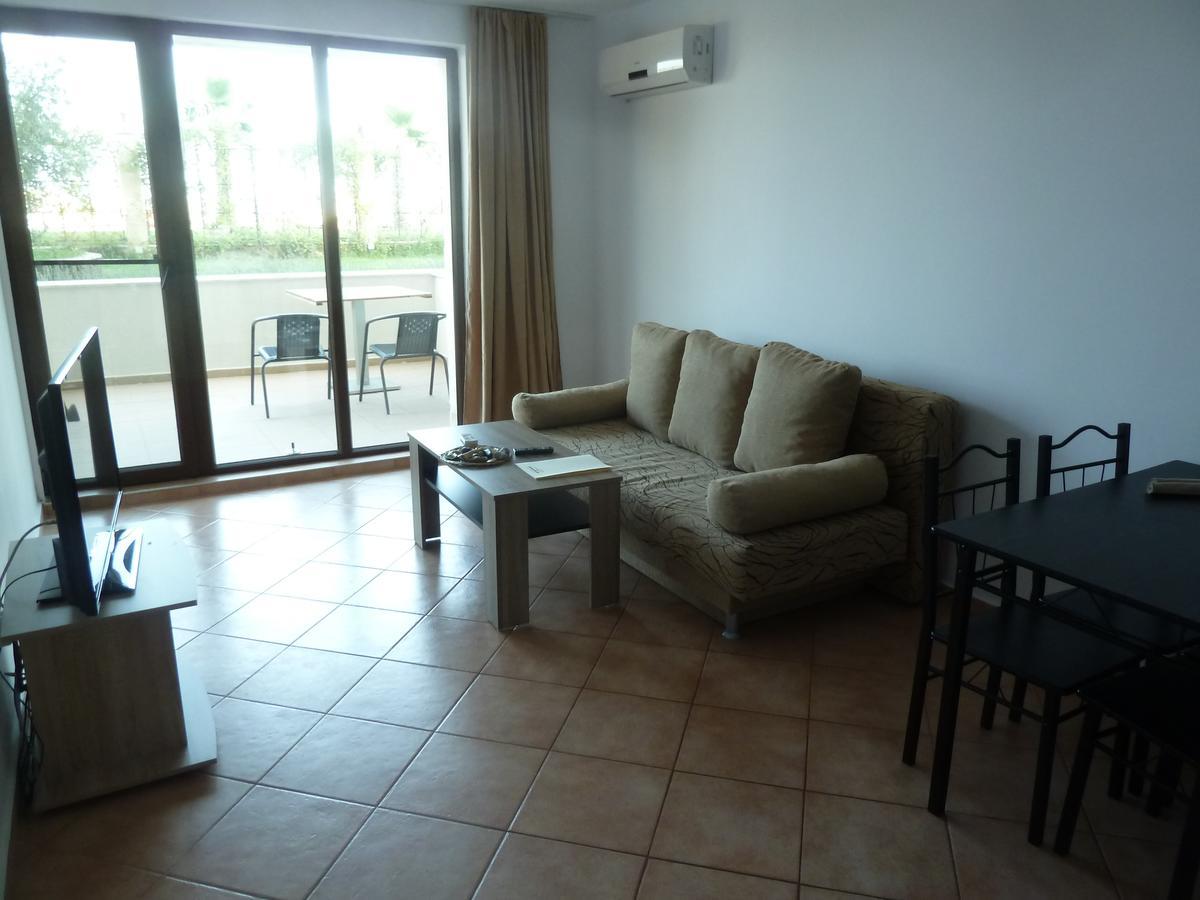 Golden Dunes Primorsko Apartments エクステリア 写真
