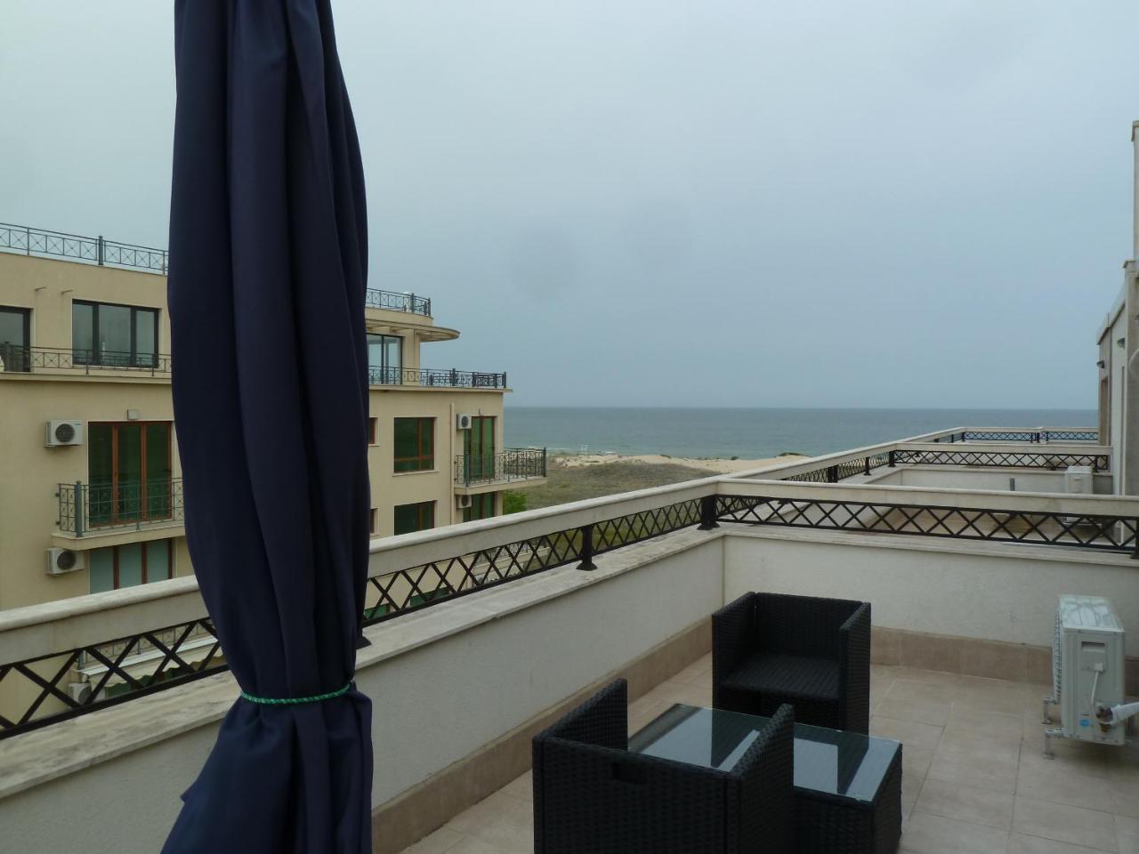 Golden Dunes Primorsko Apartments エクステリア 写真